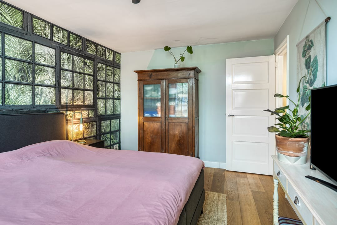 Photo 17 of Van Hasseltstraat 125