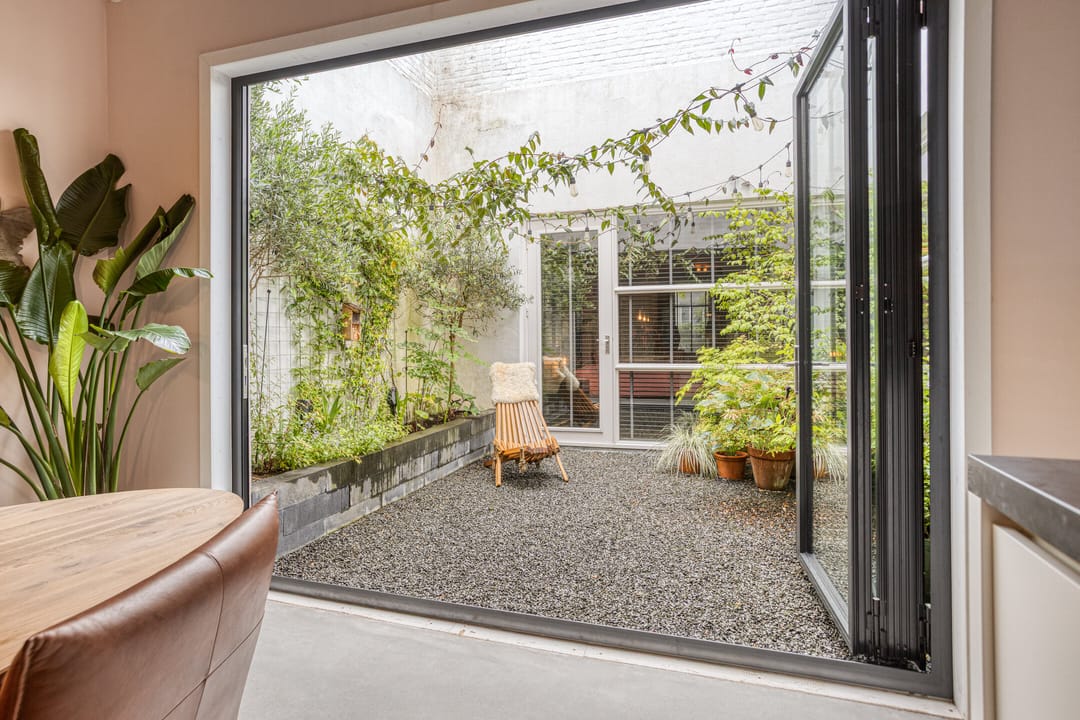 Photo 28 of Van Hasseltstraat 125