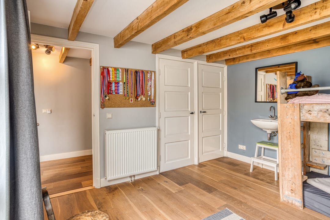 Photo 31 of Van Hasseltstraat 125