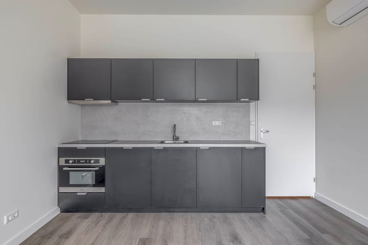 Foto 11 van Lodewijk Napoleonplein 21-E