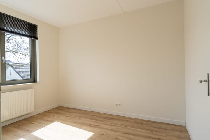 Foto 15 van Kastanjestraat 31