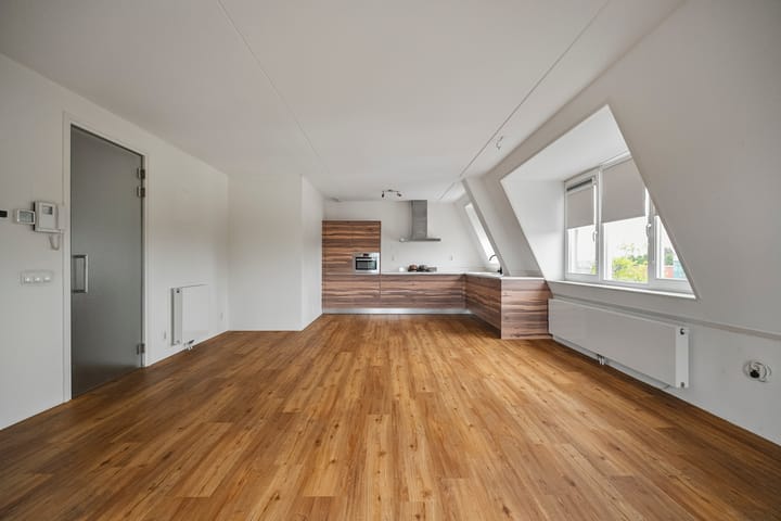 Photo 9 of Ir. Smedingplein 43