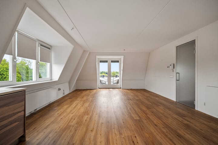 Photo 13 of Ir. Smedingplein 43