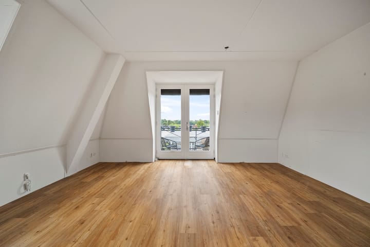 Photo 14 of Ir. Smedingplein 43