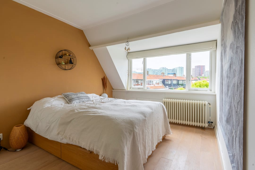 Foto 16 van Van 't Hoffstraat 27-A