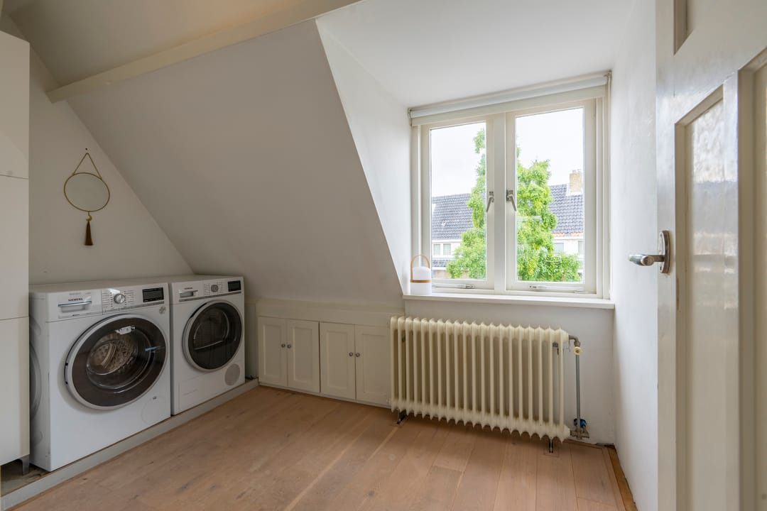 Foto 22 van Van 't Hoffstraat 27-A