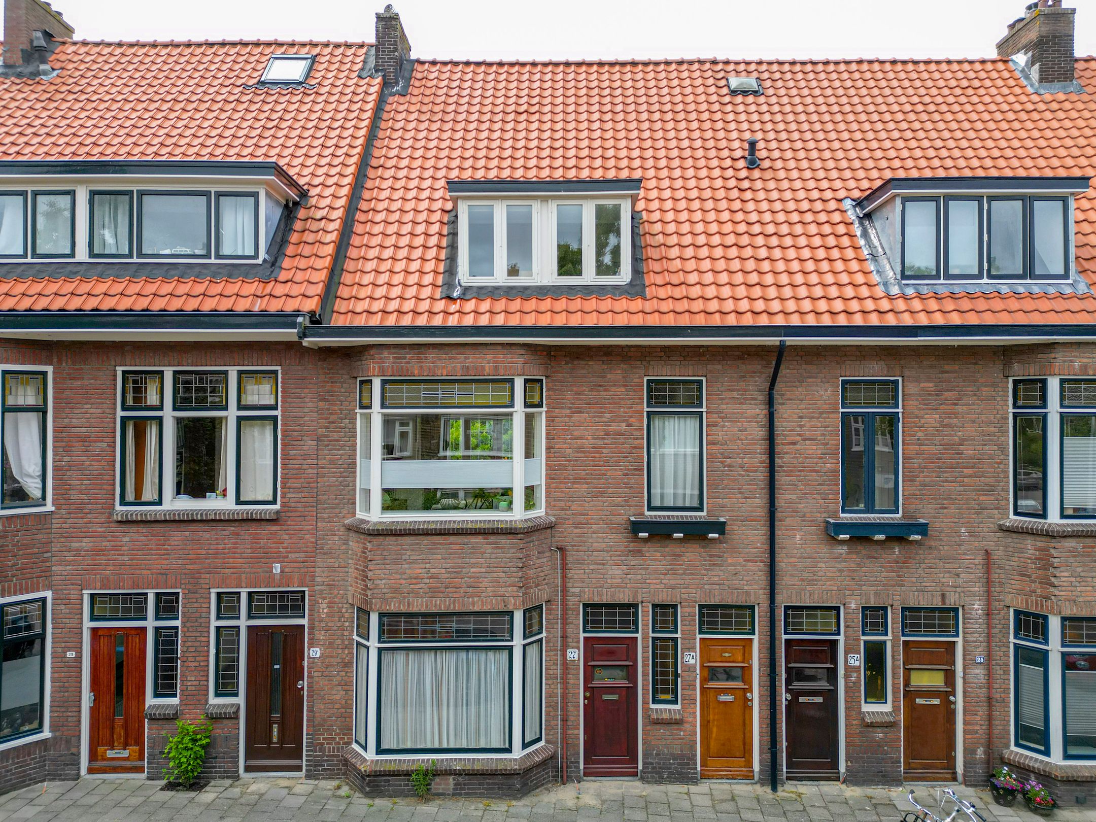 Foto 27 van Van 't Hoffstraat 27-A