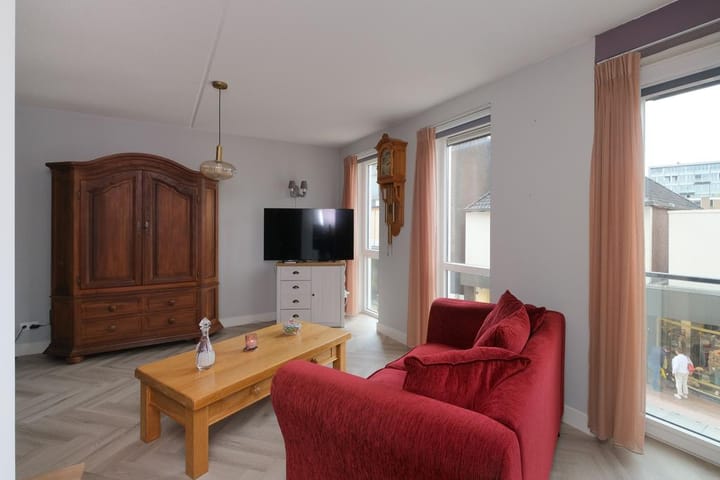 Photo 10 of Grotestraat 30-A4