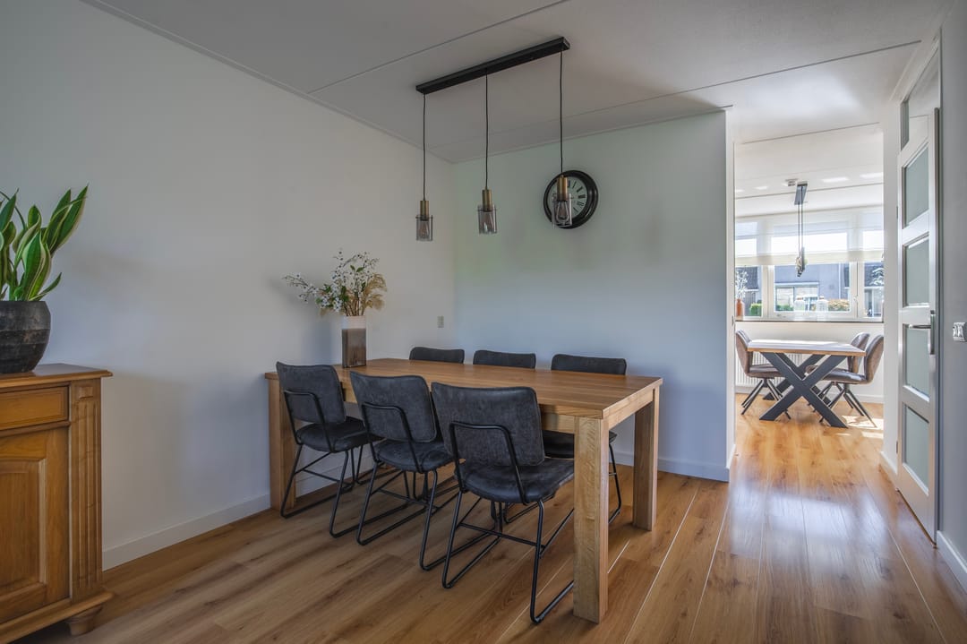 Photo 8 of Spinet 29