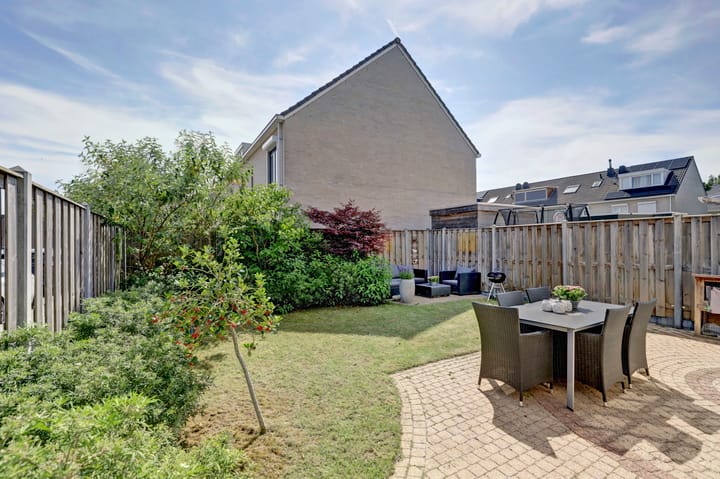 Foto 9 van Nereusburg 82