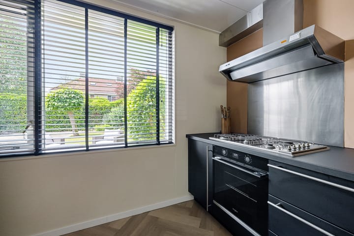 Photo 14 of De Tille 17