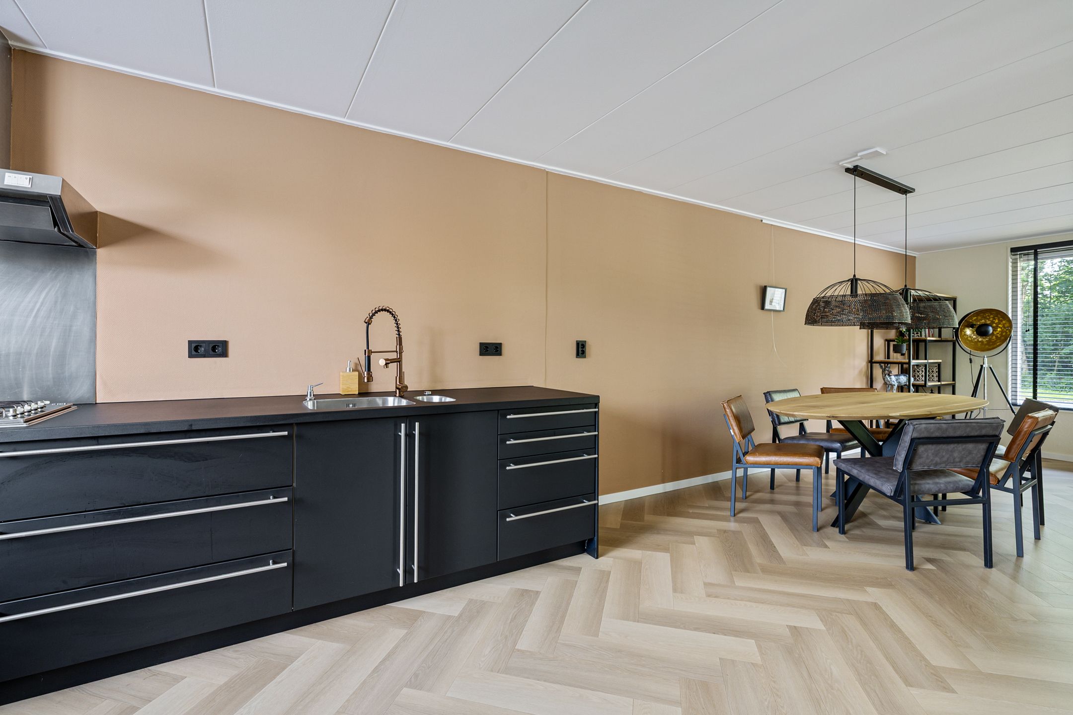 Photo 15 of De Tille 17