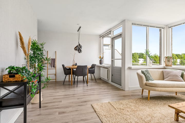 Foto 15 van J.T.P. Bijhouwerhof 83