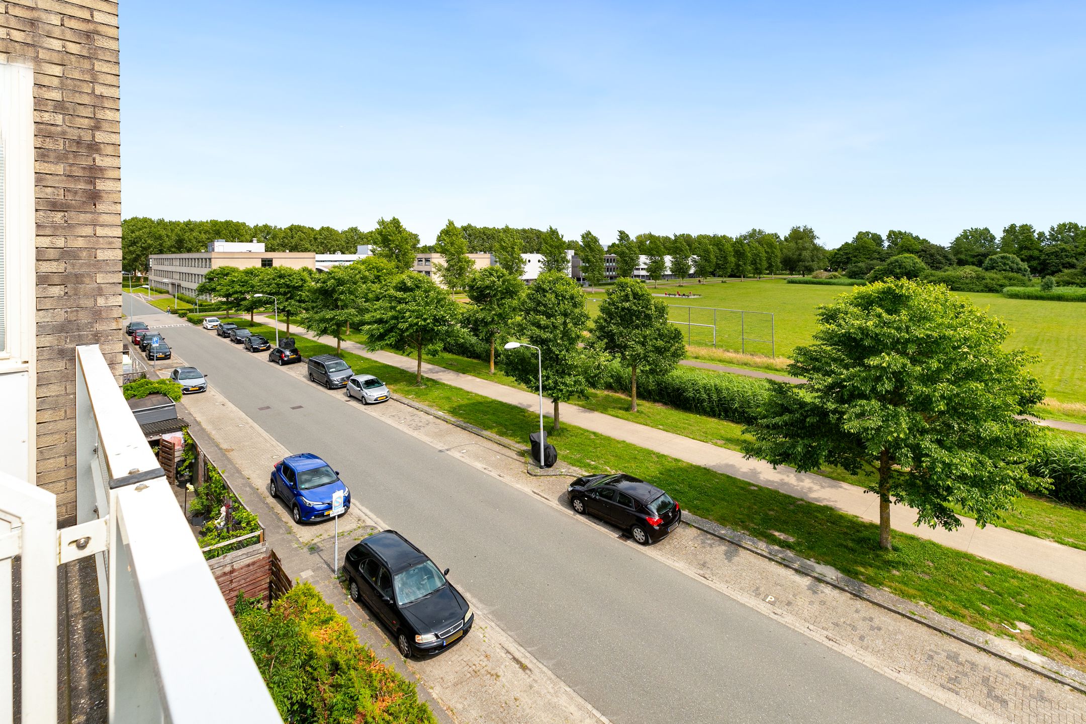 Foto 18 van J.T.P. Bijhouwerhof 83