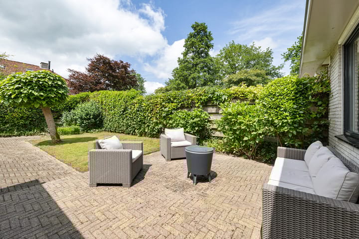 Photo 32 of De Tille 17