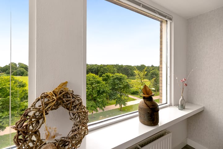 Foto 23 van J.T.P. Bijhouwerhof 83