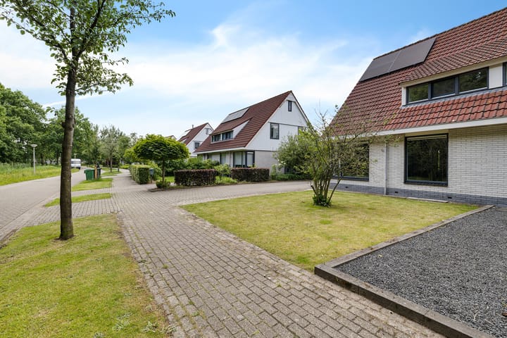 Photo 35 of De Tille 17