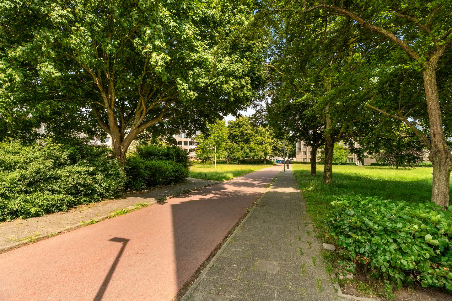 Foto 35 van J.T.P. Bijhouwerhof 83