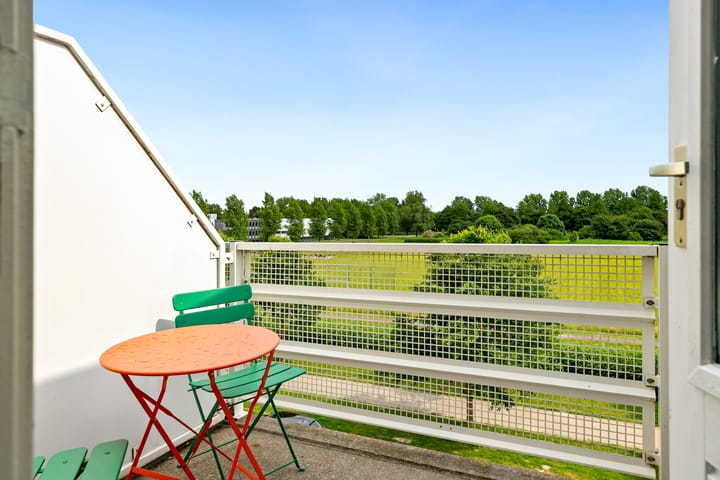 Foto 43 van J.T.P. Bijhouwerhof 83