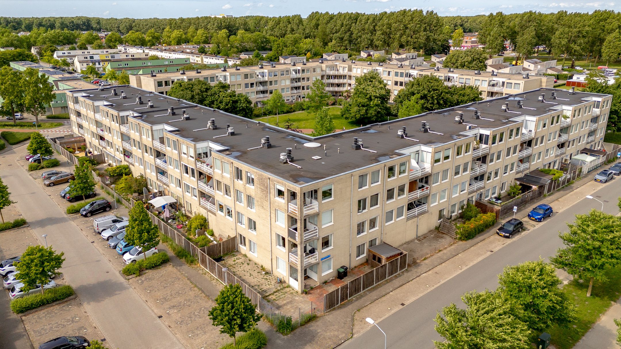 Foto 45 van J.T.P. Bijhouwerhof 83