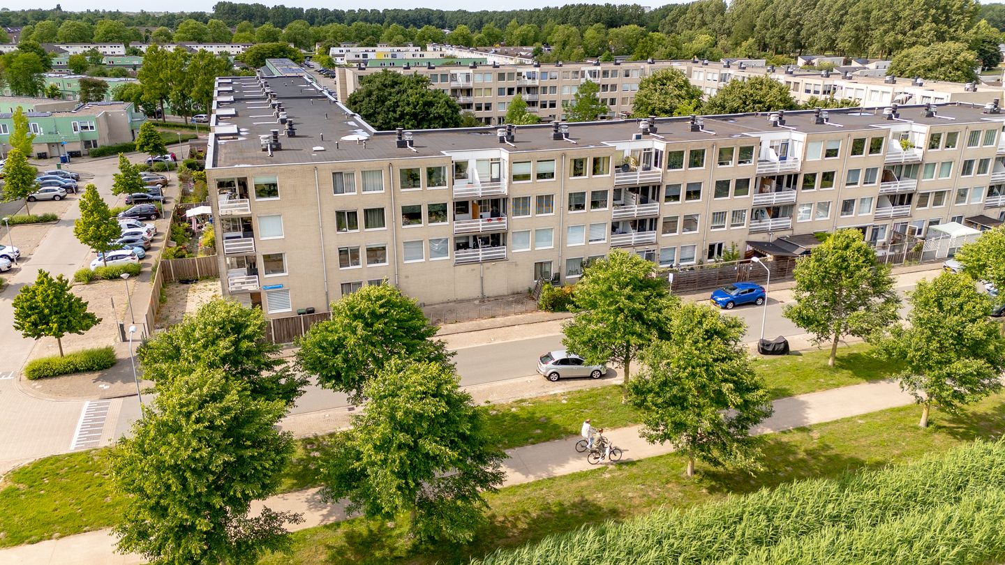 Foto 55 van J.T.P. Bijhouwerhof 83