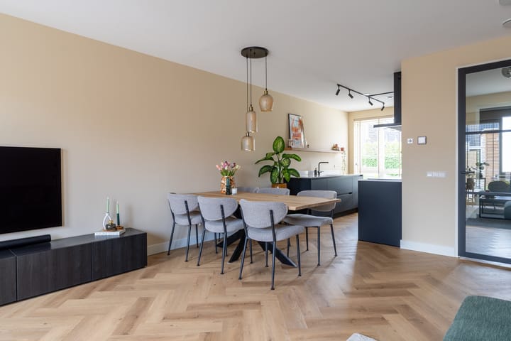 Photo 16 of Zilverlinde 6