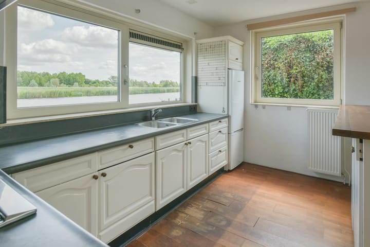 Foto 10 van Lijnderdijk 241