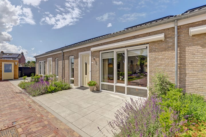 Foto 6 van Abdijstraat 2-003