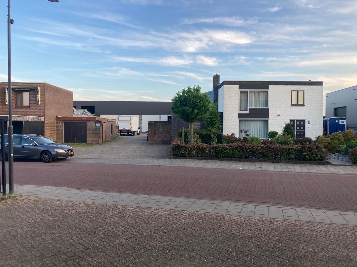 View photo 2 of Zandstraat 39