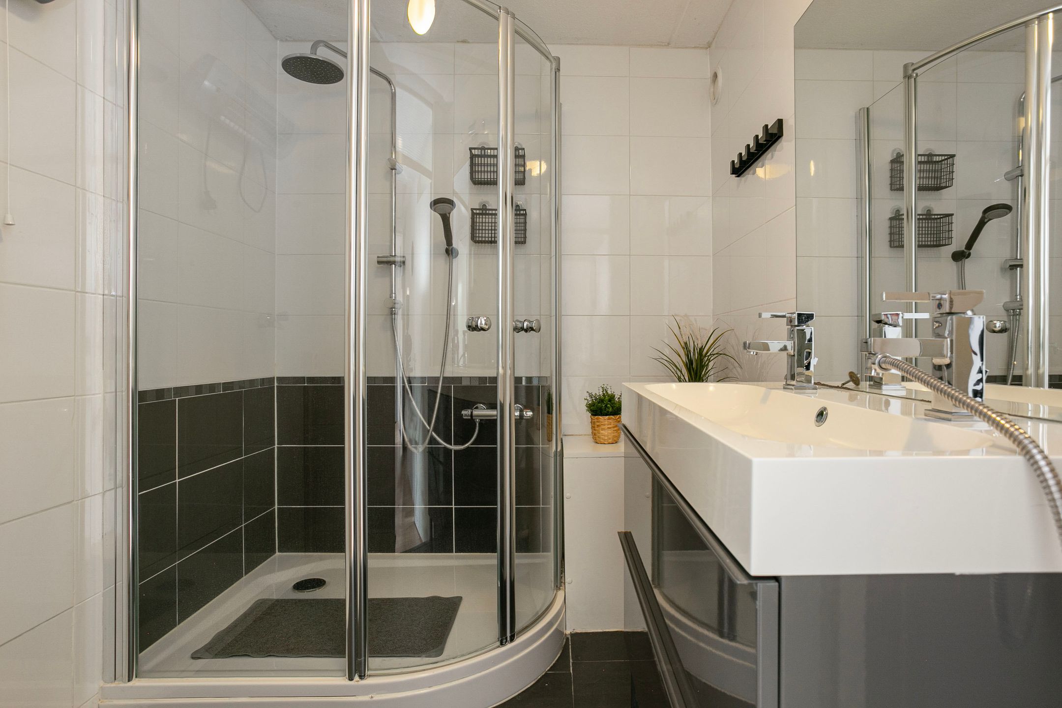 Photo 30 of IJsselsteinseweg 86