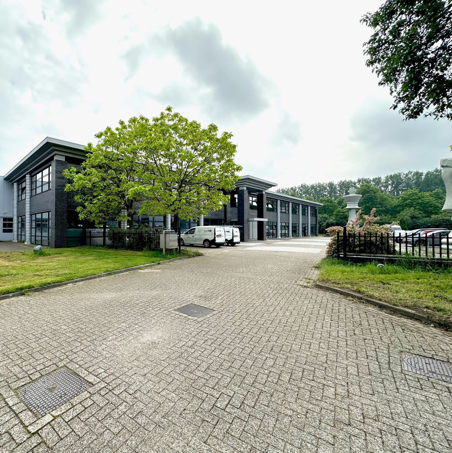 View photo 1 of Edisonstraat 65-0