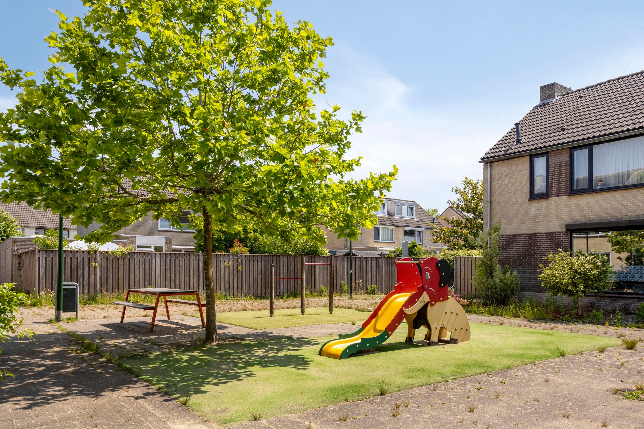 Photo 24 of Schubertstraat 14