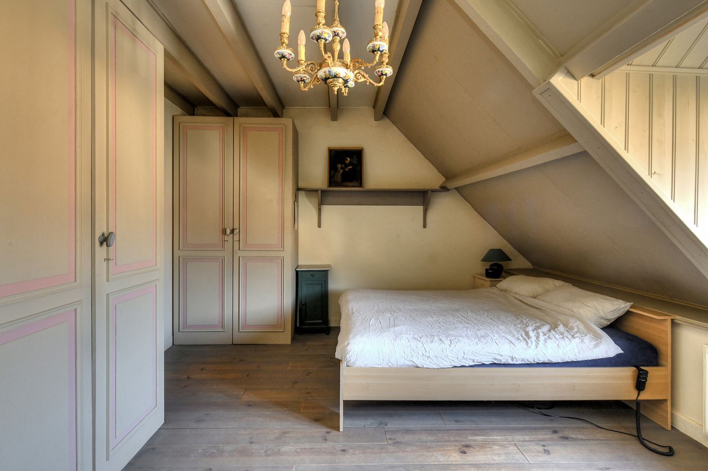 Foto 34 van Baronielaan 47-A