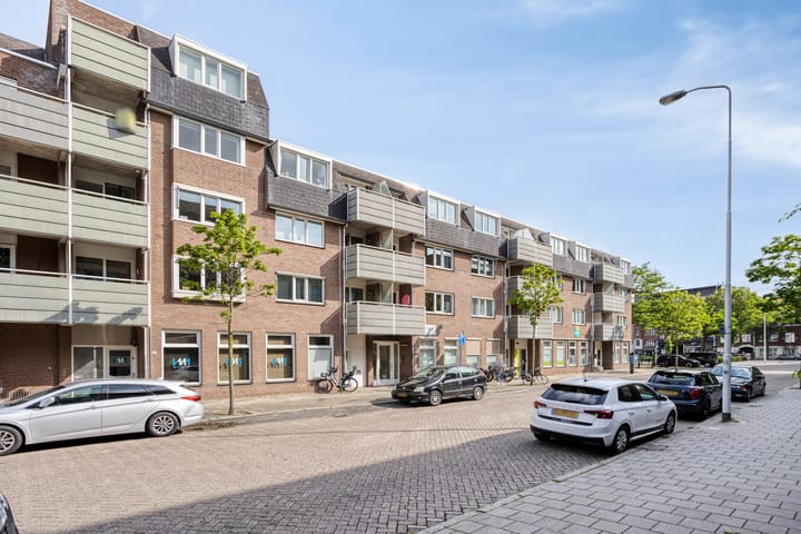 Foto 3 van P Czn Hooftlaan 67