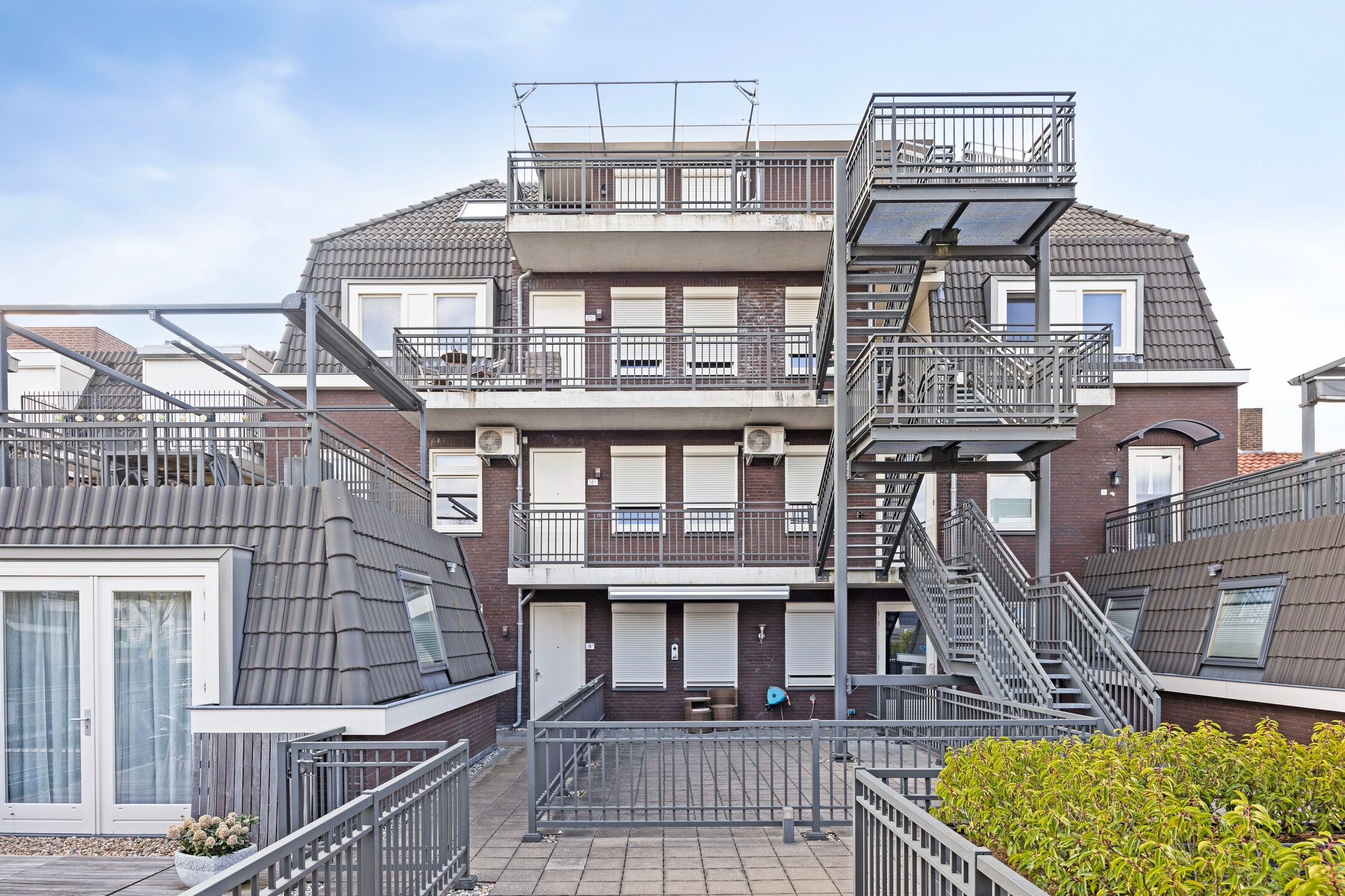 Photo 15 of Boterpotplein 22