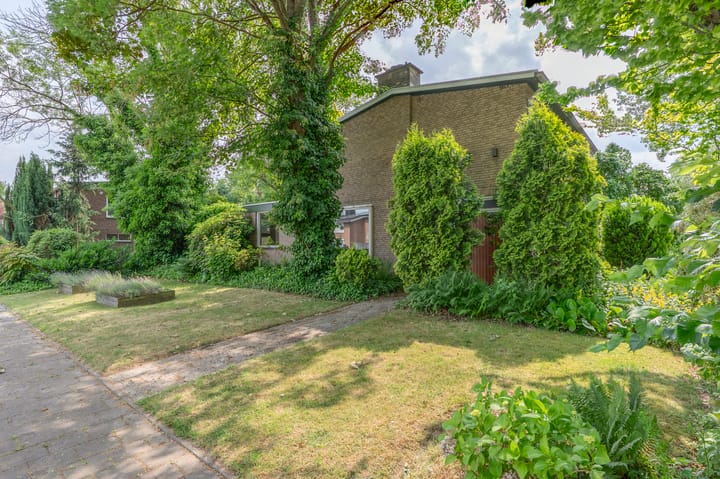 Foto 2 van Kochstraat 2