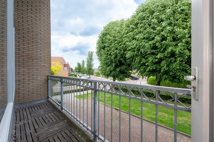 Foto 11 van Dahliastraat 4