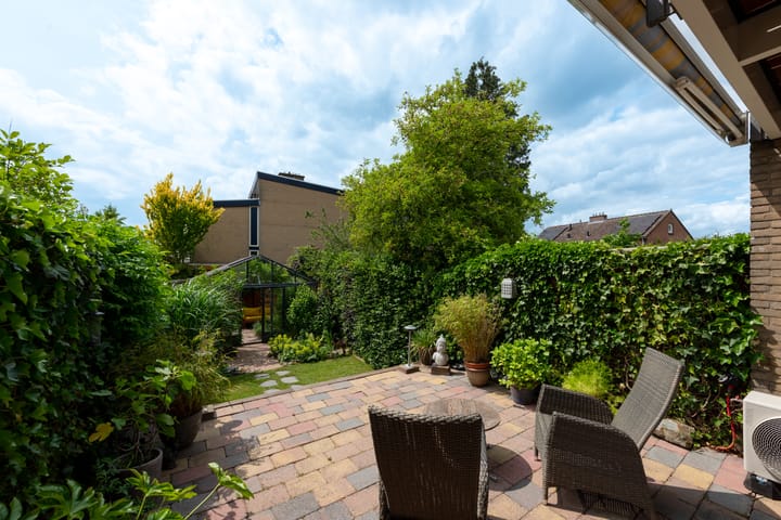 Foto 31 van Dahliastraat 4