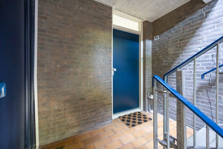 Foto 6 van Poortersplein 19