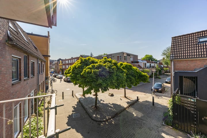 Foto 16 van Poortersplein 19