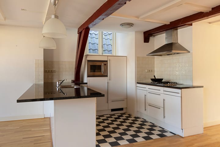 Foto 10 van Rapenburg 81-C