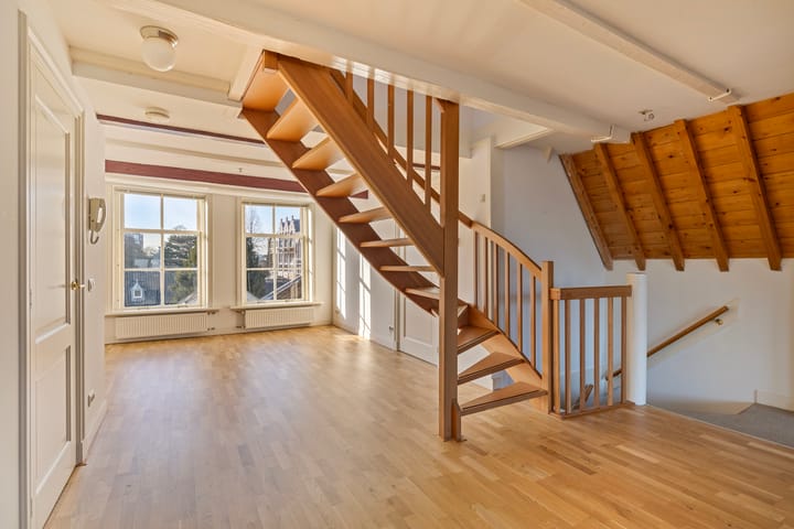 Foto 12 van Rapenburg 81-C