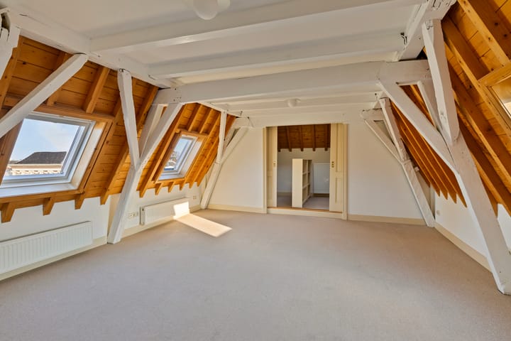 Foto 16 van Rapenburg 81-C