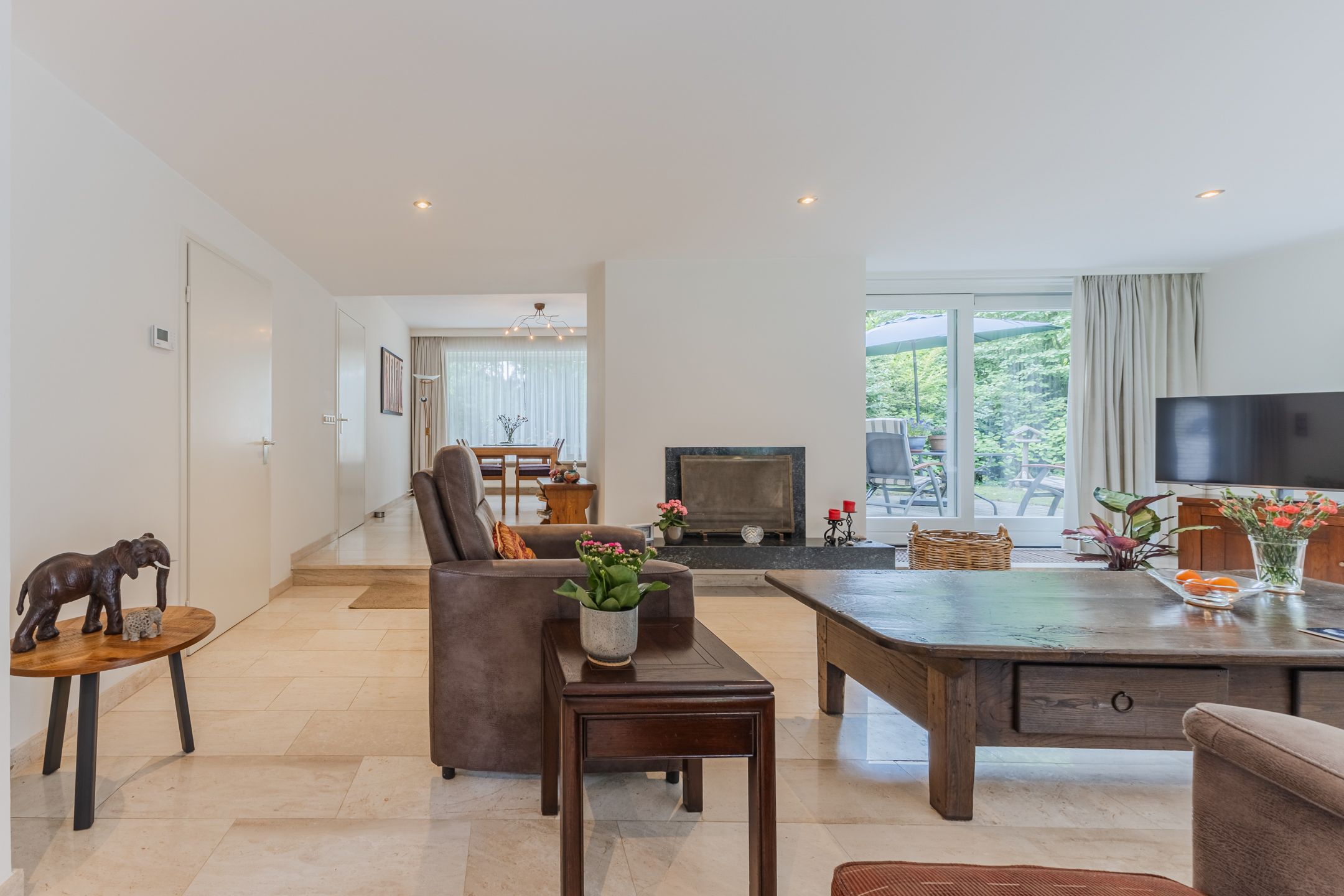 Photo 9 of Mercury 8