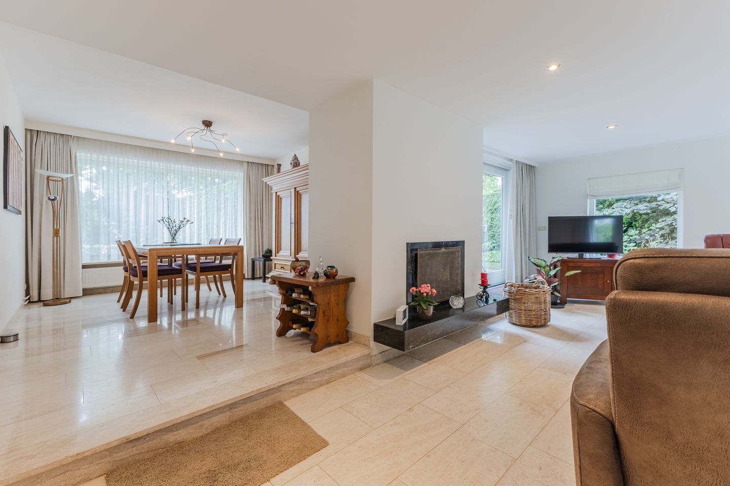 Photo 10 of Mercury 8