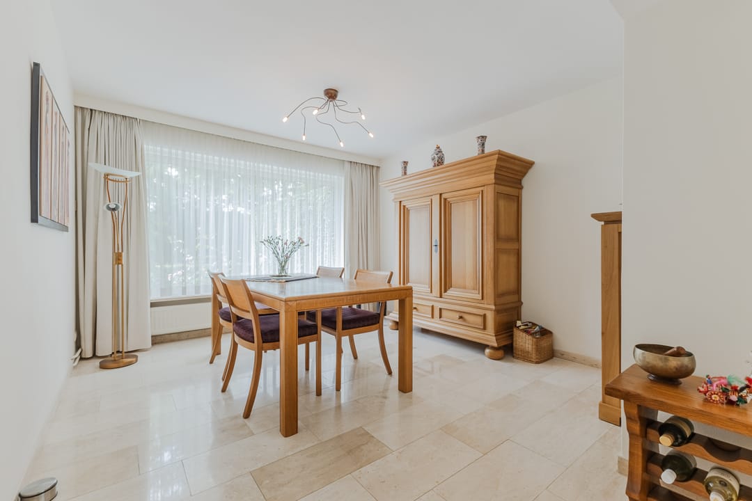 Photo 11 of Mercury 8