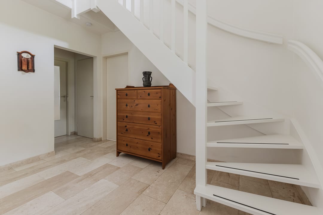 Photo 23 of Mercury 8