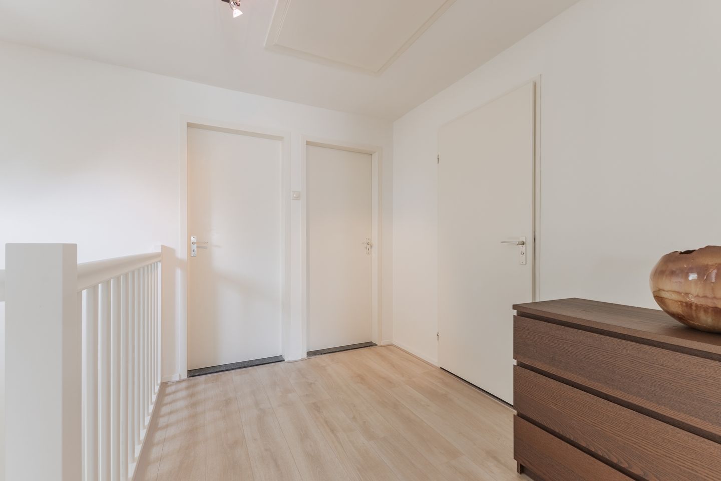 Photo 25 of Mercury 8