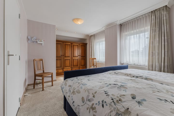 Foto 26 van Mercury 8