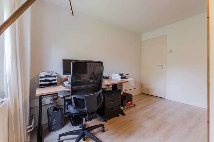 Foto 30 van Mercury 8